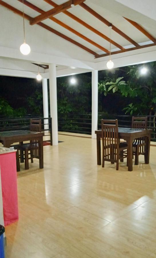 Yonara Green Rest Habarana Exterior photo